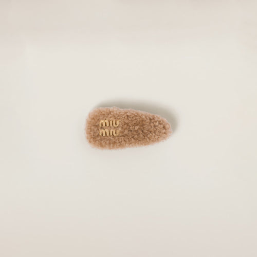 MIU MIU Shearling Hair Clip | 繆繆 髮夾 (Caramel)