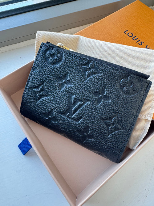 LOUIS VUITTON M83365 Lisa Wallet | 路易威登 銀包 (多色)