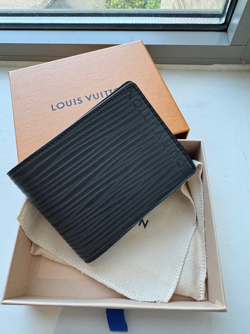 LOUIS VUITTON M83333 Men's Multiple Wallet Epi XL Black | 路易威登 男仕銀包 (黑色)