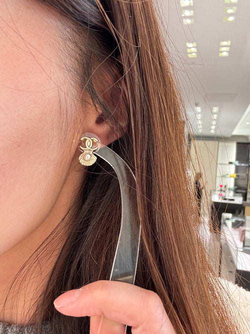 CHANEL ABF075 Stud Earrings | Chanel earrings (gold)