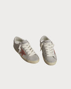 GOLDEN GOOSE Women’s Super - Star LTD in gray leather with brick - red suede star | 黃金鵝 女款 Super - Star LTD 灰色皮革款,搭配磚紅色麂皮星星(灰色) - LondonKelly 英國名牌代購