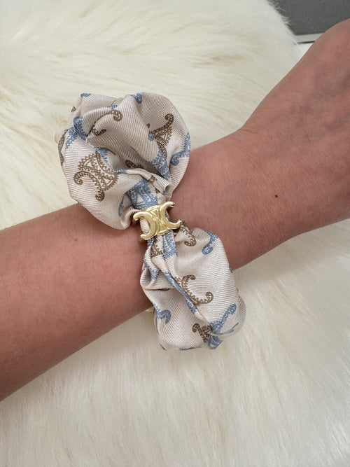 CELINE Celine Triomphe Couture Scrunchy | 賽琳 髮圈 (藍色)